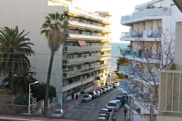 thekeylady-holiday-rental-juan-les-pins-le-serra-view